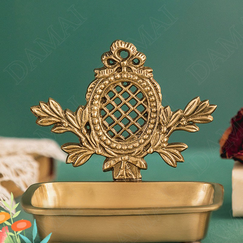 Caja de jabón de Metal dorado  - Soap Making Box reseña y precio